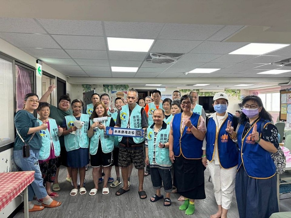 手作黏土花(母親節快樂)